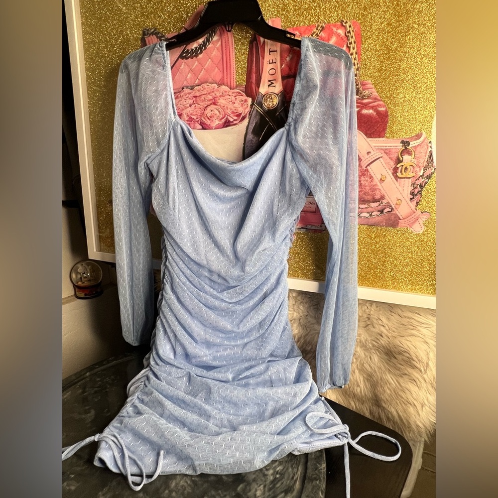 JUMP
Juniors' Ruched Mesh Mini
Bodycon Dress - Picture 4 of 9